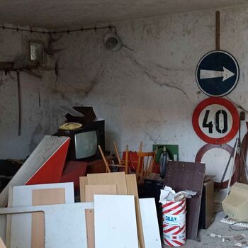 Zu einem Hotel umgebautes Schloss Zu einem Hotel umgebautes Schloss