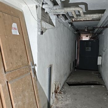 Kdo se tady léčil? Opuštěná psychiatrická léčebna...