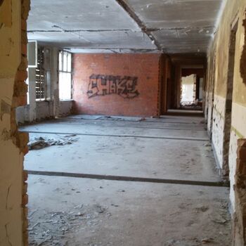 holičství obchod Architektura staré budova dveře zeď