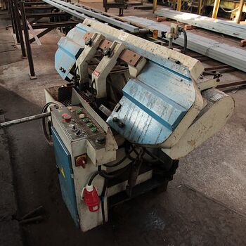 Hala tažírny a Čert