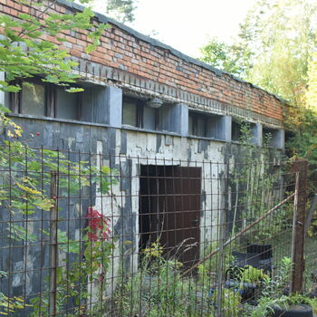 Opuštěná obřadní síň Opuštěná obřadní síň