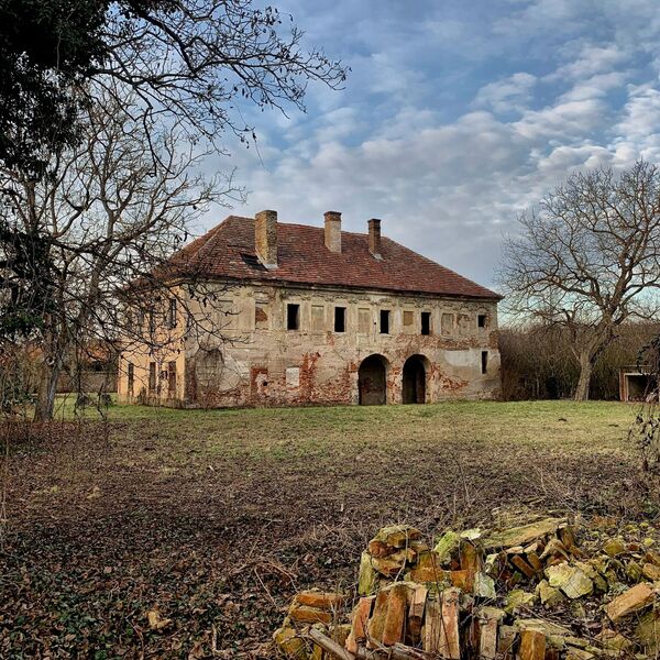 Abandoned castle II.
