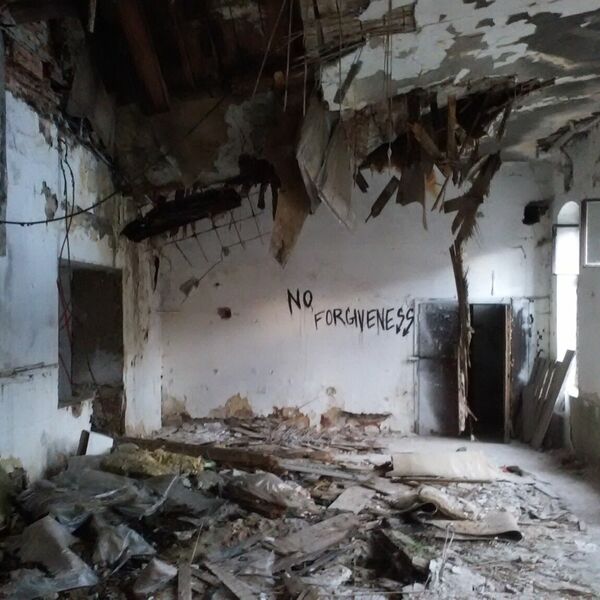 Vylidněná restaurace