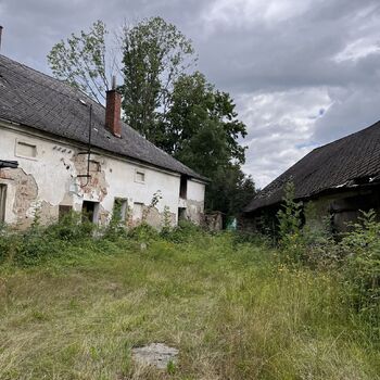 Abandoned Farmer's house