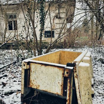 včelín přístřešek poštovní schránka kontejner