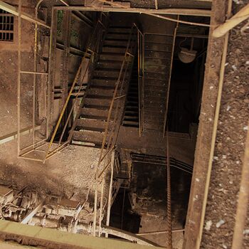 Pískové hospodářství, aneb příliš dlouhá swingers párty