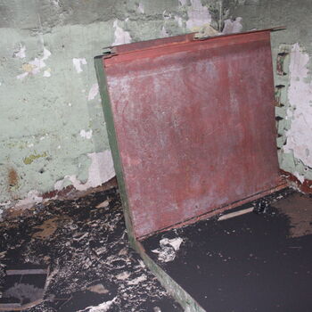 Kam zmizeli Rusové? Opuštěný sklad Javor 50