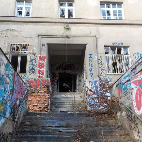 Long-term care hospital