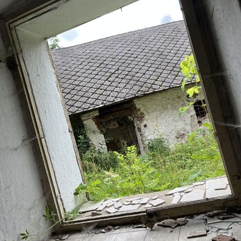 Abandoned Farmer's house