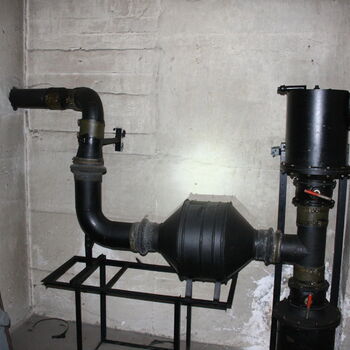 The terrifying underground! A semi-functional factory