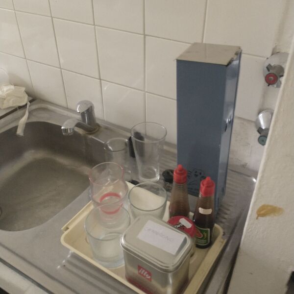 Two gossips at the dental clinic