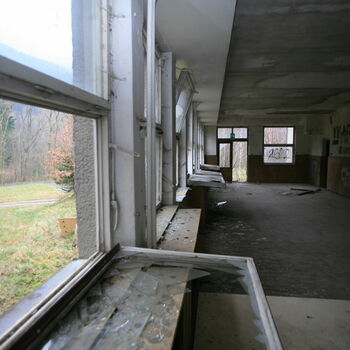sliding door door sliding door door