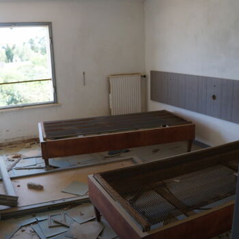 room interior furniture home house modern kitchen floor decor classroom table