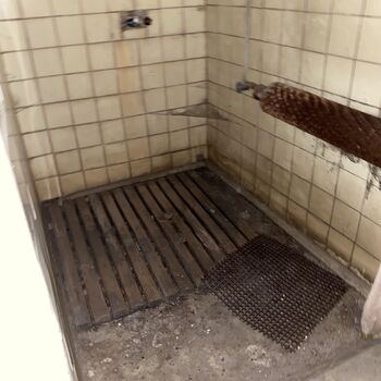 Vojenský objekt na kraji Prahy Vojenský objekt na kraji Prahy