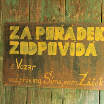 Netypická šamotka Netypická šamotka