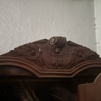 The photographer's house.