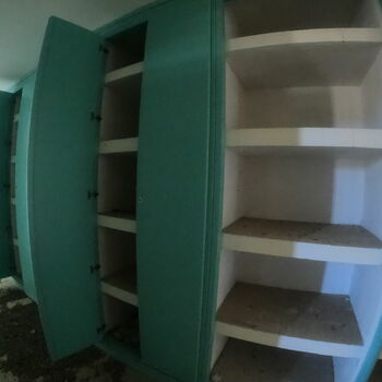 Knihovna nábytek vybavení interiér