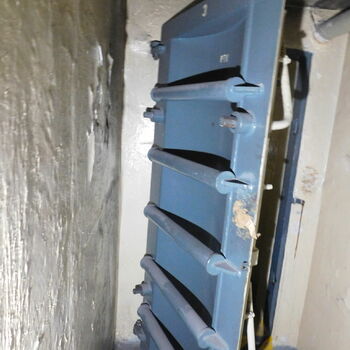 skříňky Upevňovací prvek zařízení