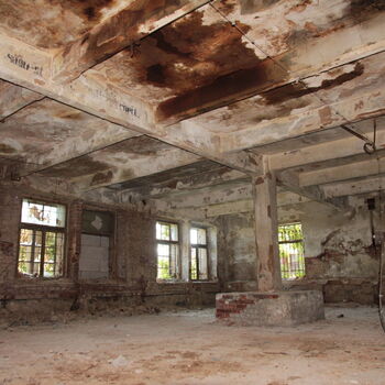 Remembering Elias before the fire