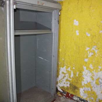 Kam zmizeli Rusové? Opuštěný sklad Javor 50