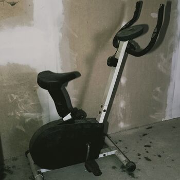 House with old Volga and big cross ✟ House with old Volga and big cross ✟