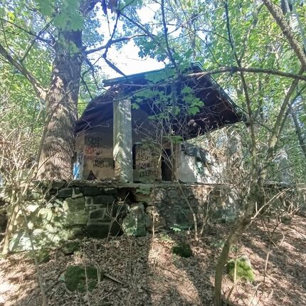 Opuštěná myslivna🏹