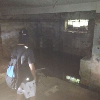 Opuštěná škola / internát