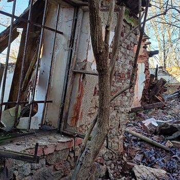 former grove house...