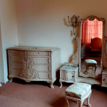 Schloss, mehr besucht als Hluboká😉