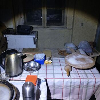 Dům babičky která nedojedla ledničku