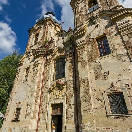 Church of the Visitation of the Virgin Mary and the destroyed village of Skoky