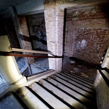 Opuštěná nemocnice