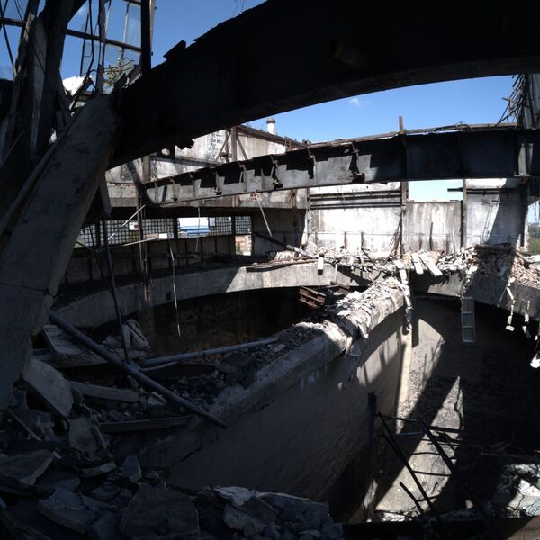 a hole to nowhere...