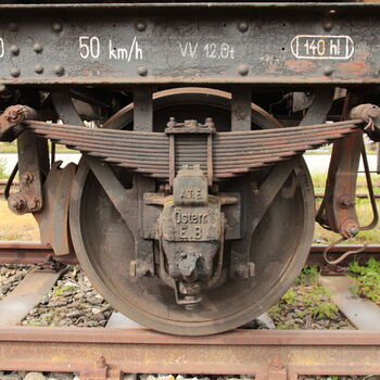 Cargo-Friedhof, nicht nur ein Bardot Cargo-Friedhof, nicht nur ein Bardot