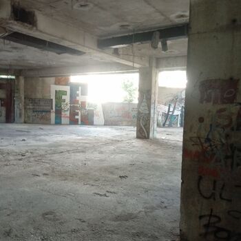 Der legendäre Scharfschützenturm in Mostar. 2024