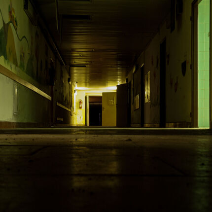 Tote Operation inmitten eines lebendigen Krankenhauses