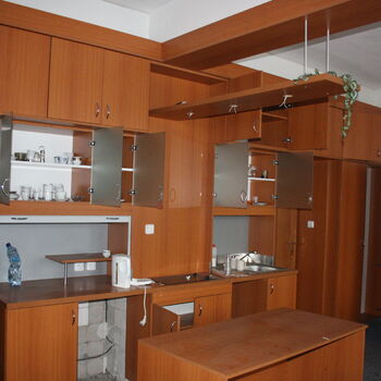 Proč to tu nechali? Opuštěné ředitelství