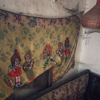 Opuštěný statek...byl tu už víckrát, tak přidám i svoje fotky