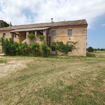 Italien verlassene Orte anders