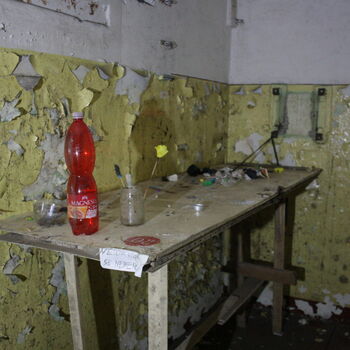 Kam zmizeli Rusové? Opuštěný sklad Javor 50