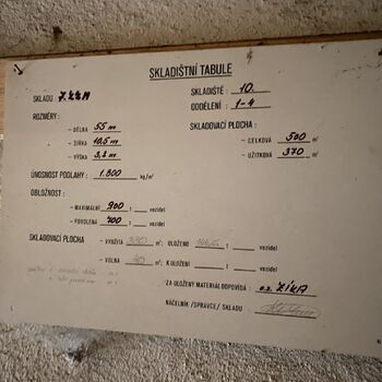 Vojenský objekt na kraji Prahy Vojenský objekt na kraji Prahy