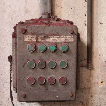 Tryskárna s máčírnou