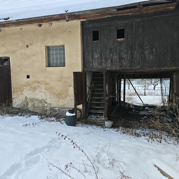 What happened here? The abandoned, well-preserved farmstead of Mr. Václav...
