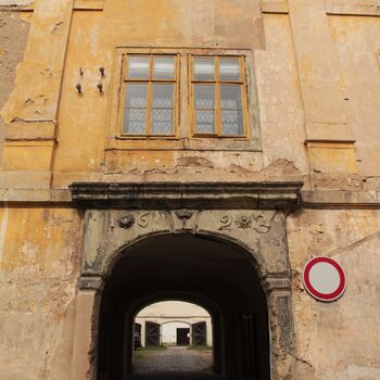 Castle, monastery, brewery and farm in one person 2021