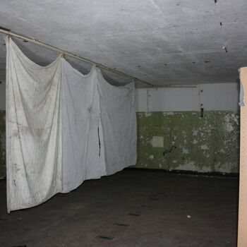 Kam zmizeli Rusové? Opuštěný sklad Javor 50