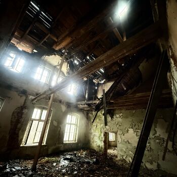 Zámek ve smrk paketu