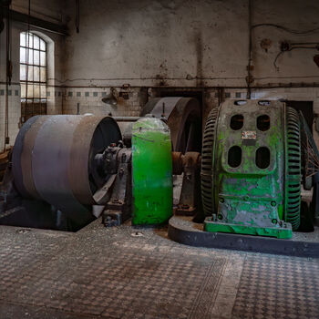 Electric motor Electric motor