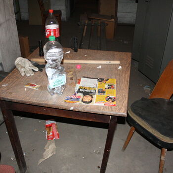 The terrifying underground! A semi-functional factory