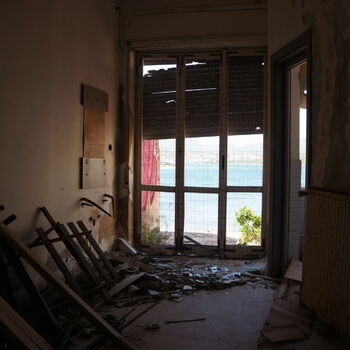 sliding door door movable barrier interior barrier house home room window