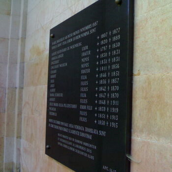 Mausoleum im Jeseníky-Gebirge